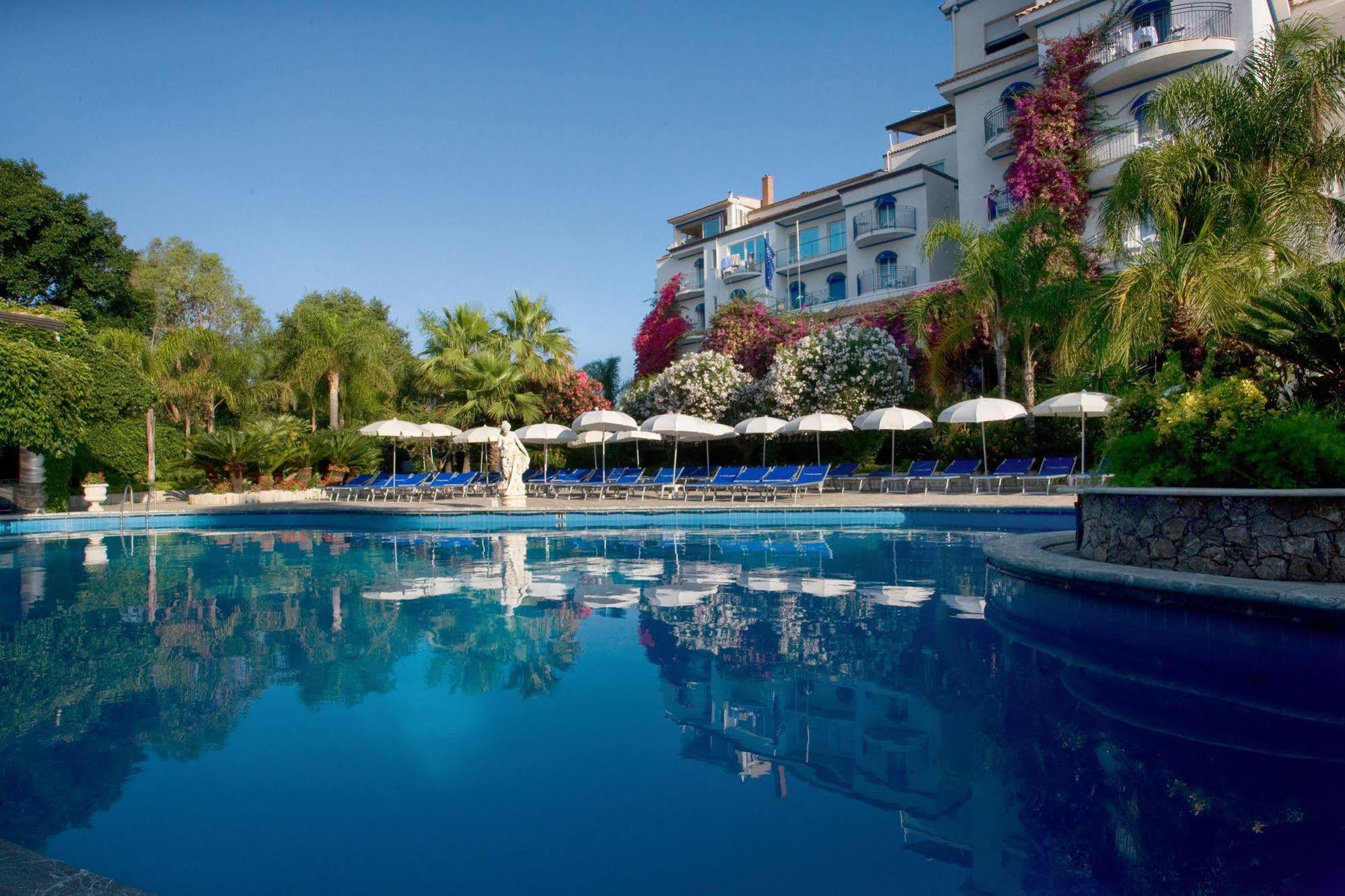 Sant Alphio Garden Hotel & Spa Джардини-Наксос Экстерьер фото